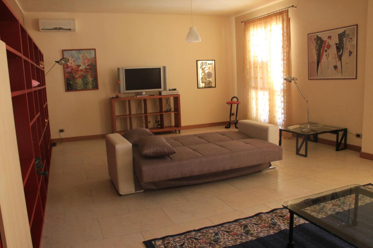 Il Paradiso Di Ele Apartment Syracuse Ngoại thất bức ảnh